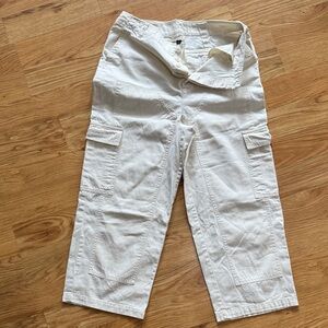 Universal Thread Cream Buttoned Pants